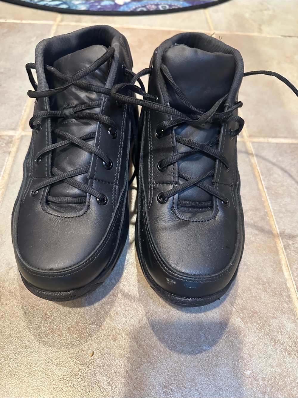 Reebok Men's Black Athletic Lace-Up Shoes